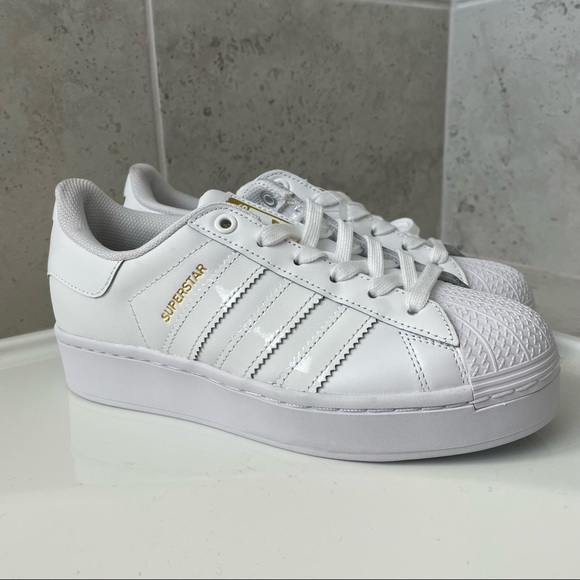 SOLD Adidas Women's Superstar Bold Sneaker Size 5.5 - Picture 3 of 15